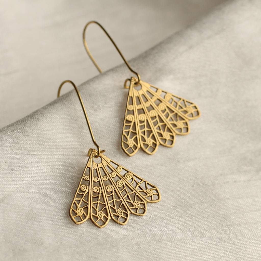Gold Lace Fan Earrings - 