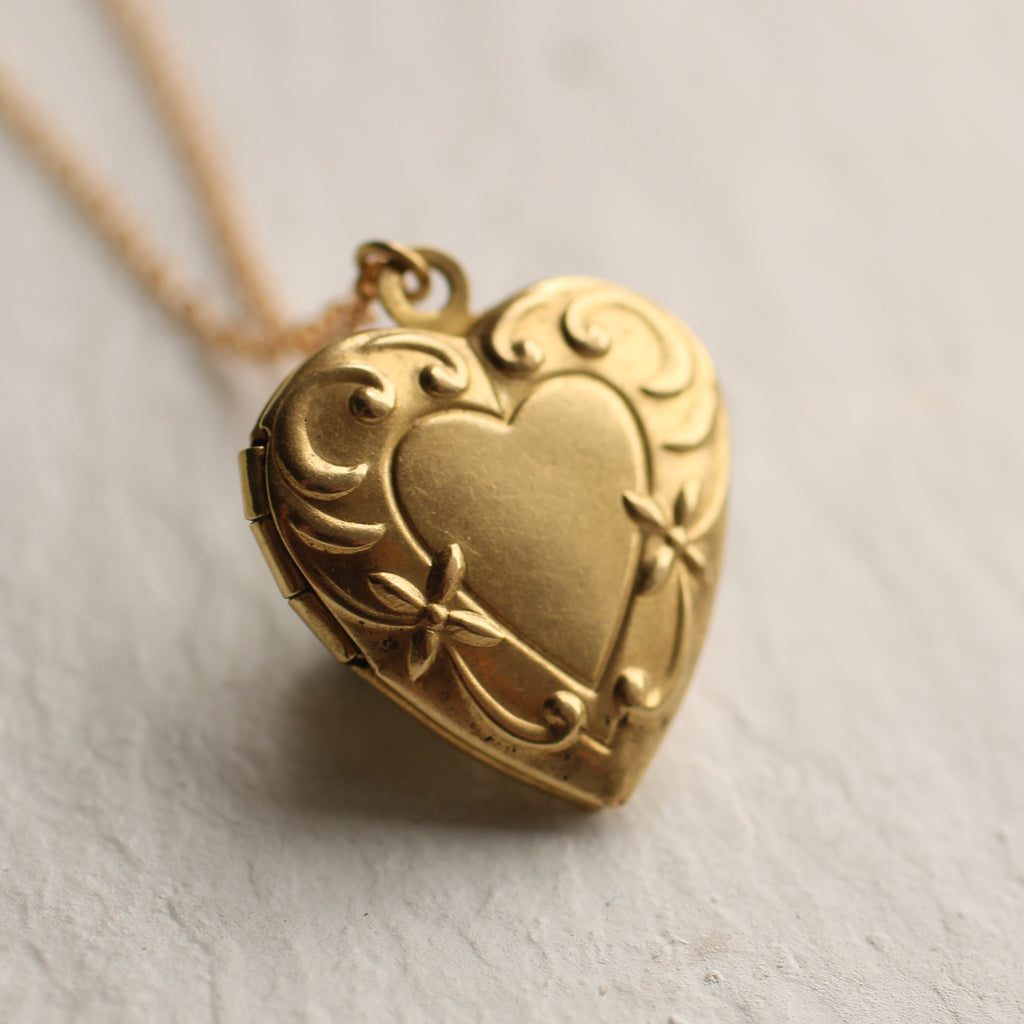 Personalised Art Nouveau Heart Locket - Necklaces
