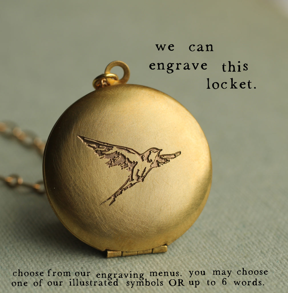 Simple Round Locket - Necklaces