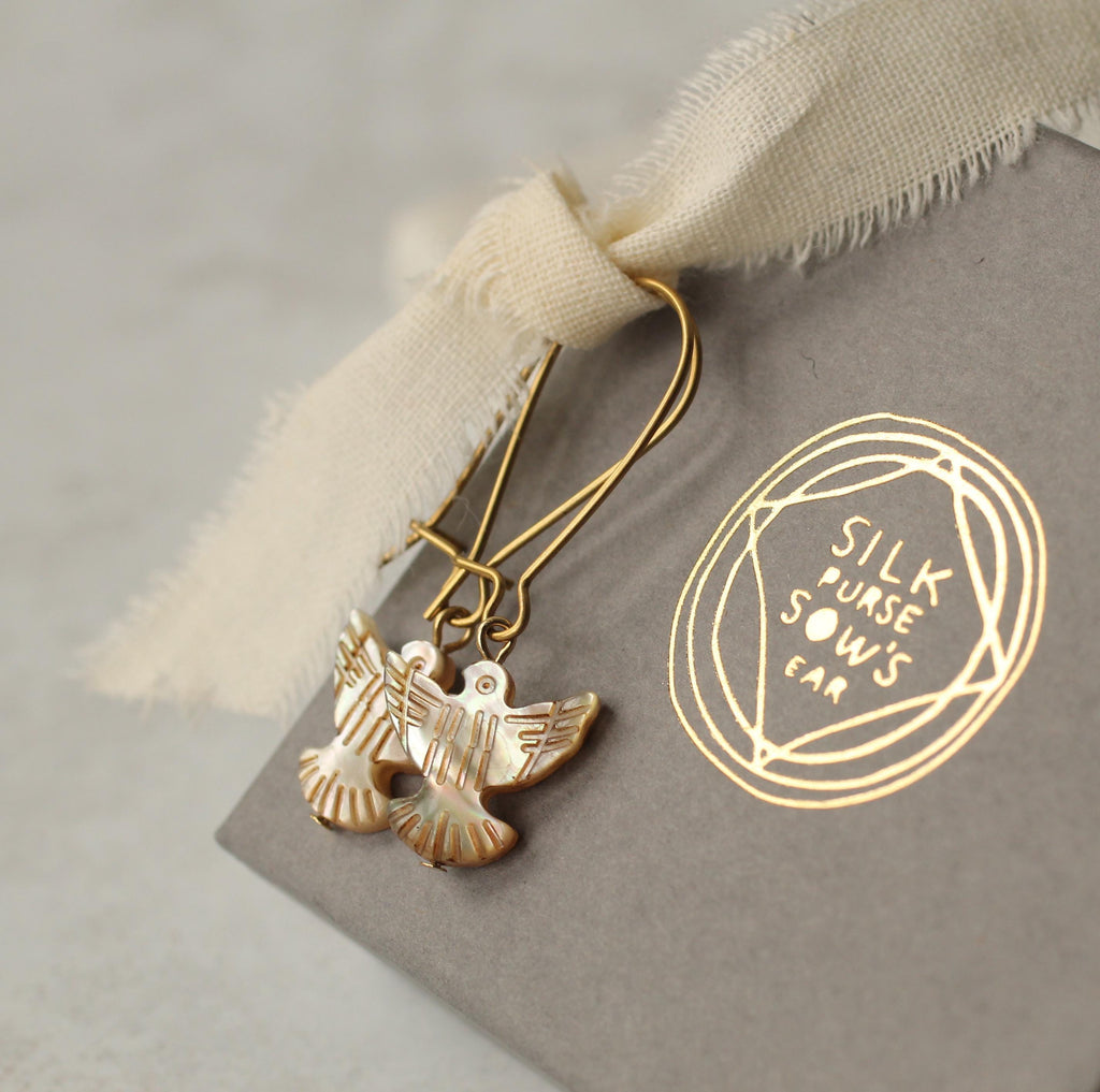 Pearl Bird Dove Necklace (WS) - Necklaces