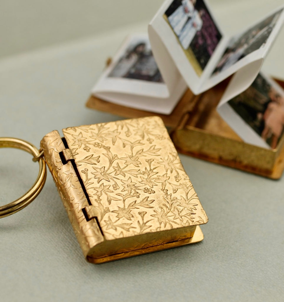 Botanical Polaroid Keyring - Keyrings