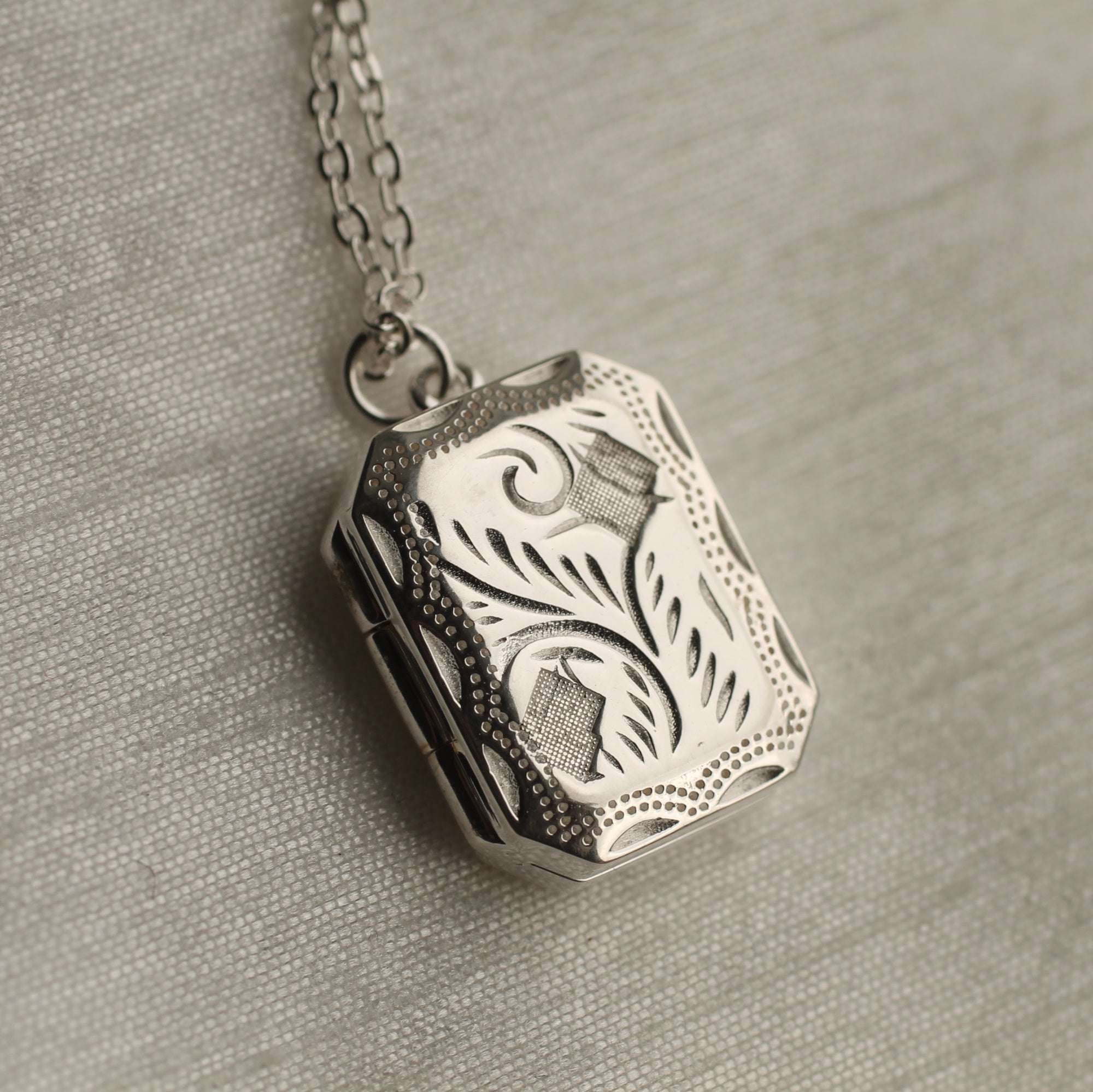 Victorian Heirloom Personalised Engraved Locket