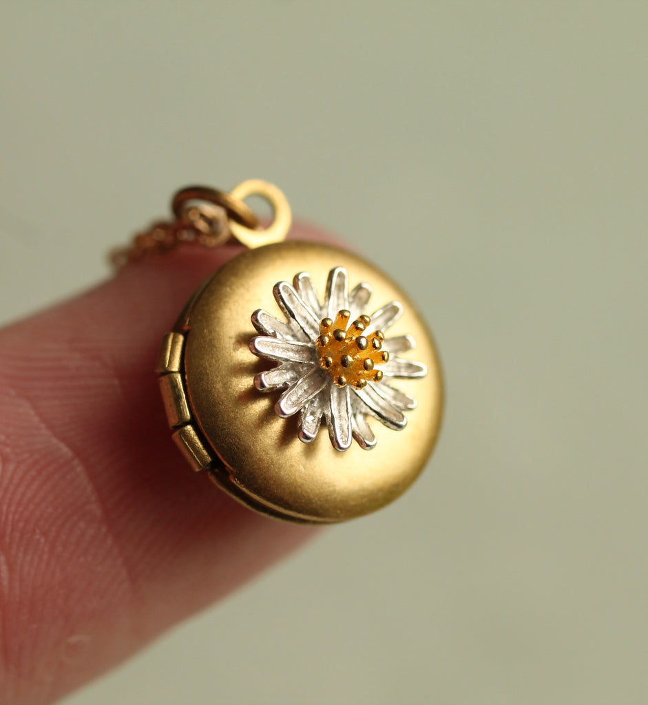 Tiny Daisy Flower Locket - Necklaces