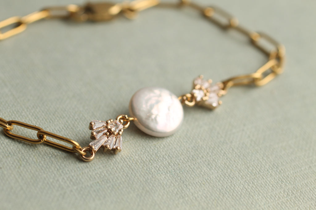 Gold Art Deco Freshwater Pearl Bracelet - 