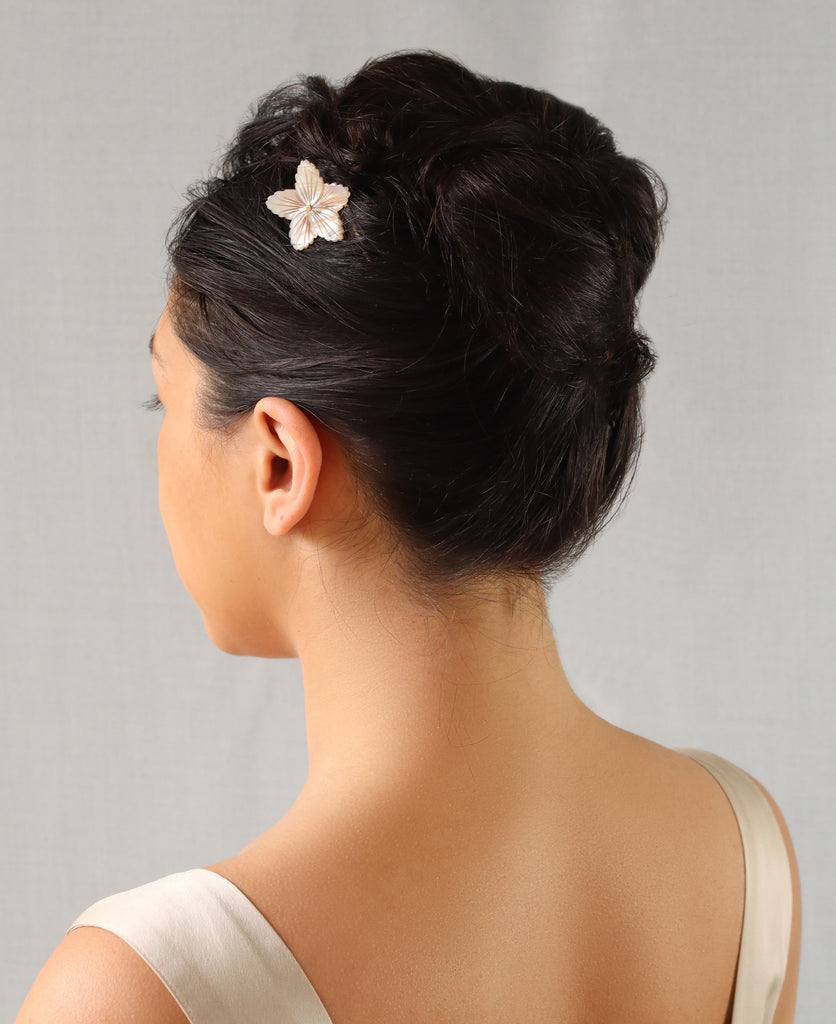Mother of Pearl Flower Comb (WS) - Brooches & Pins