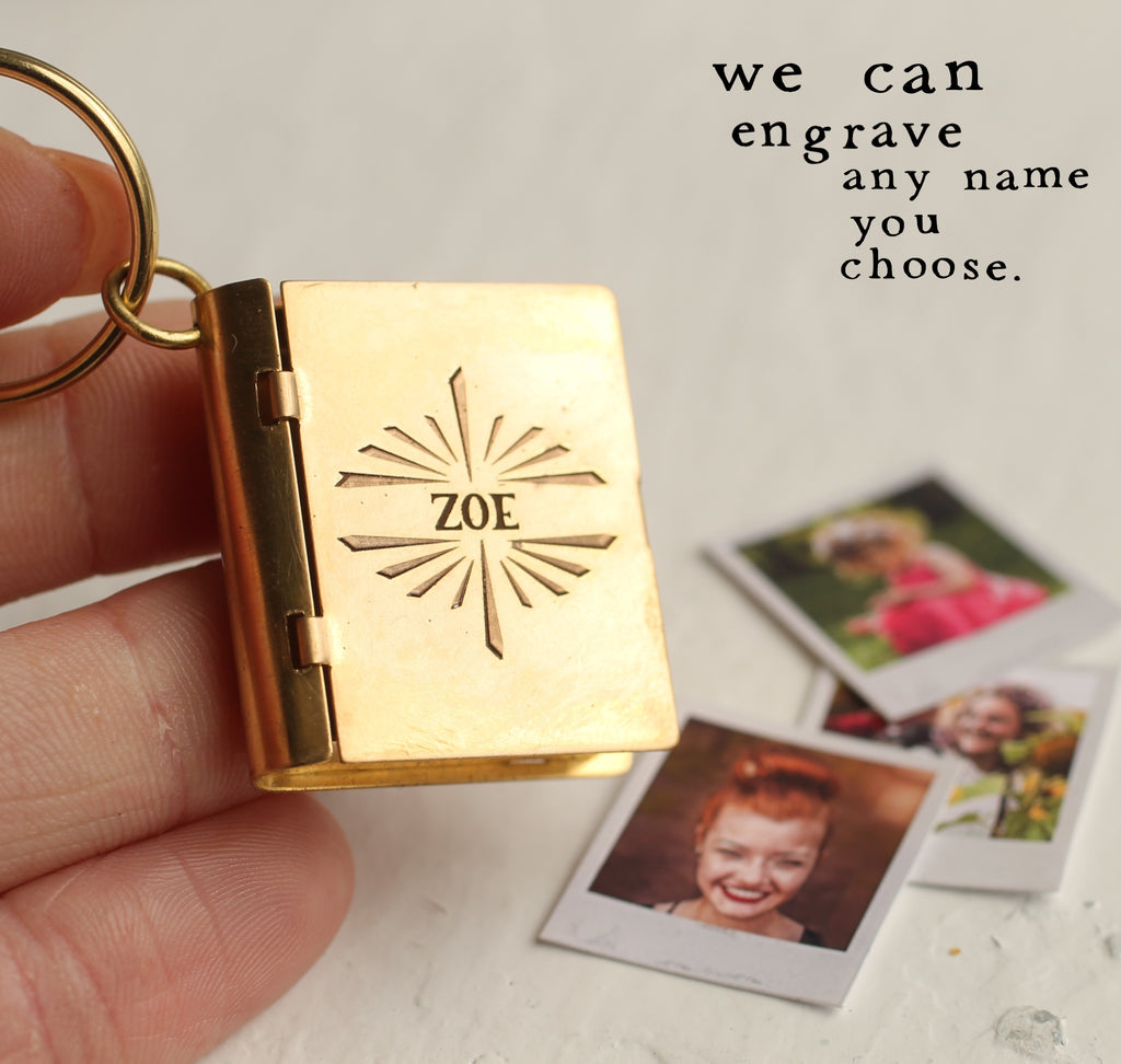 Sunburst Personalised Photo Keyring - Necklaces