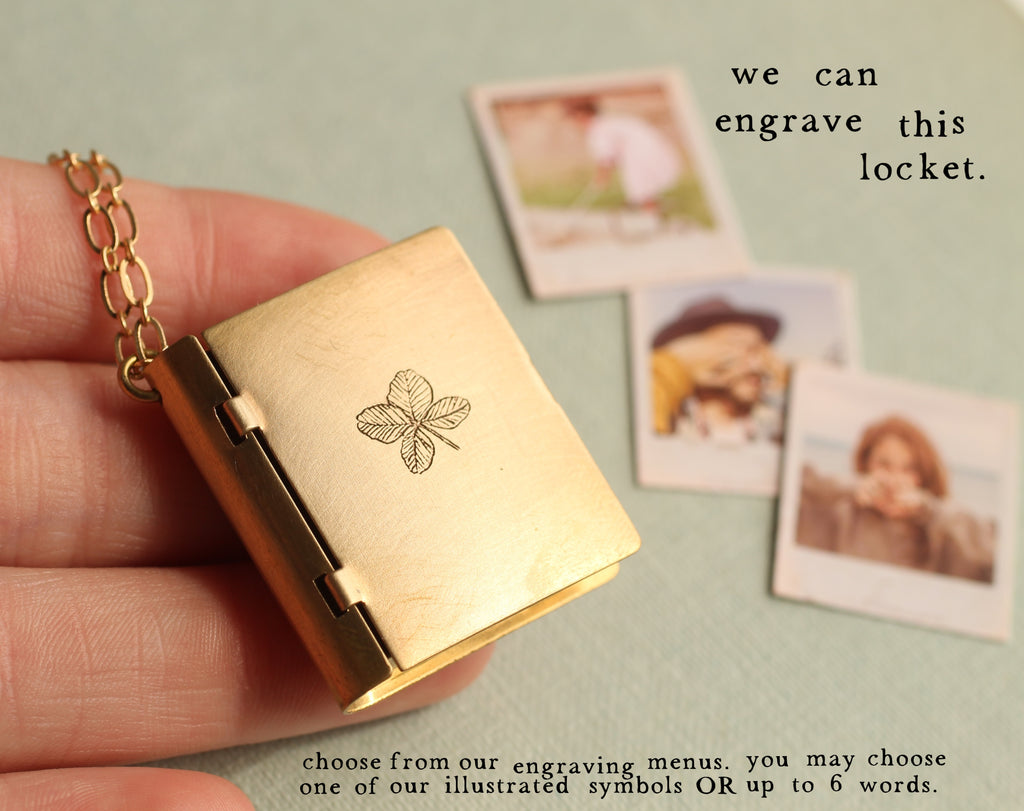 Polaroid Photo Locket Necklace with Engraving - Necklaces