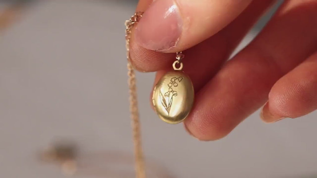 Tiny Antler Locket Necklace - Necklaces