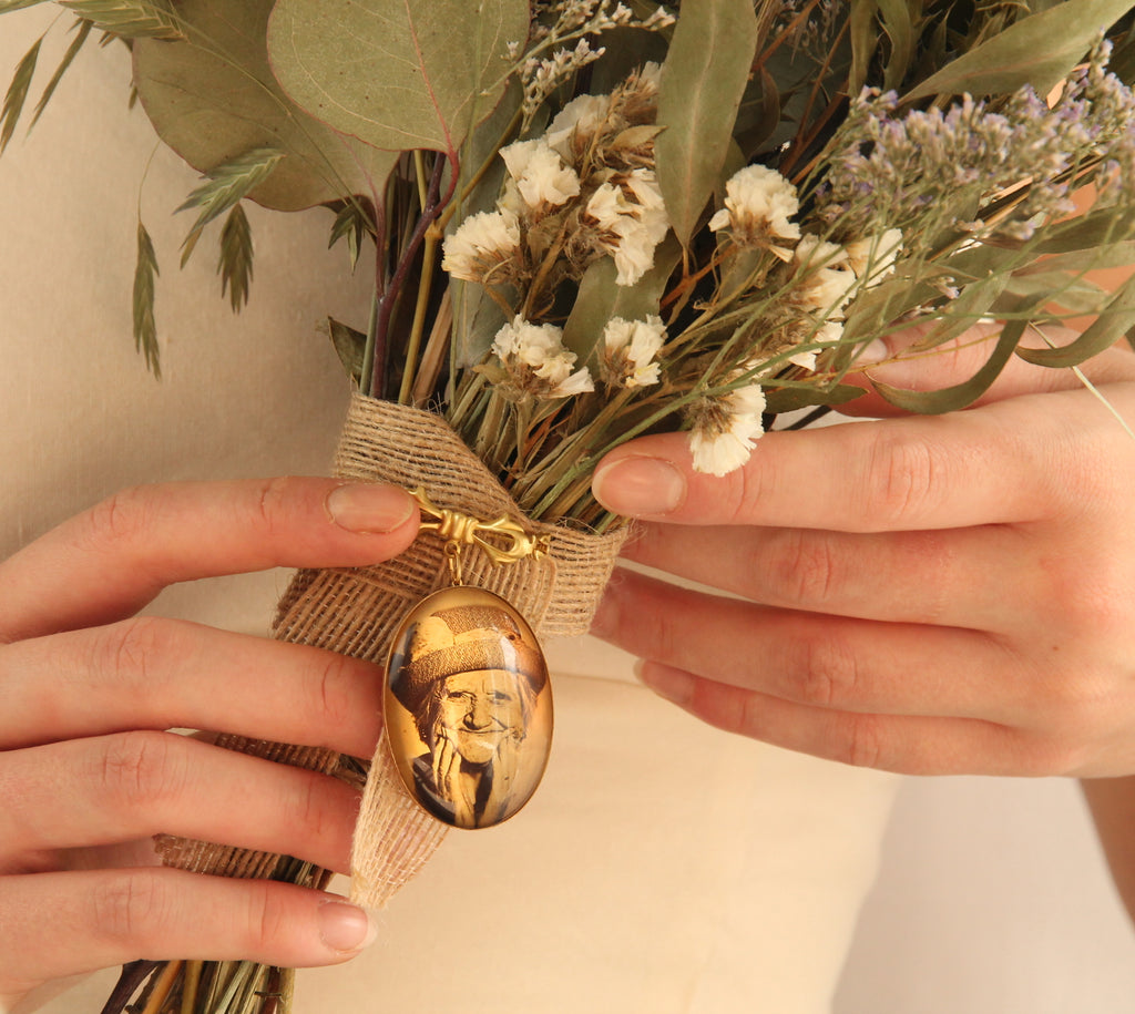 Oval Bridal Bouquet Photo Keepsake Charm - 