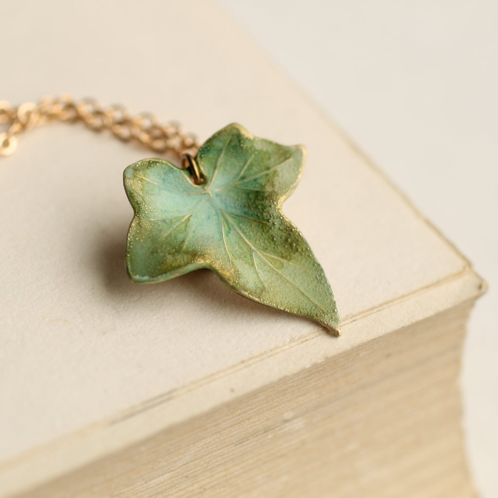 Olive Green Ivy Leaf Necklace - Necklaces