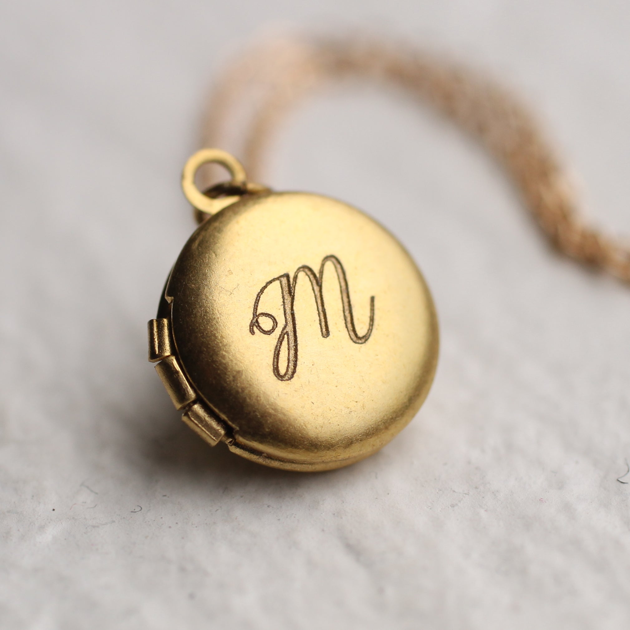 Tiny Locket With Pictures - We Can Personalise This Locket For You ...