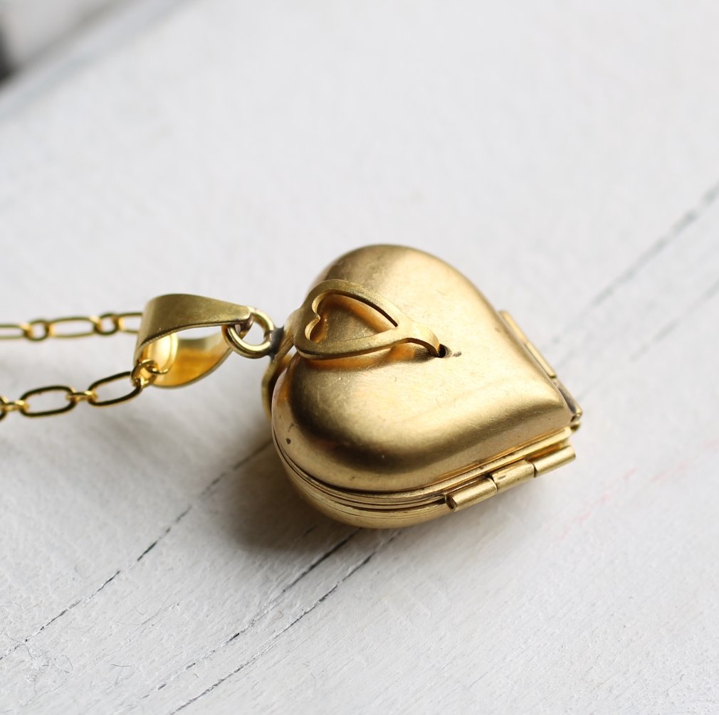 Friends & Family Locket - Necklaces