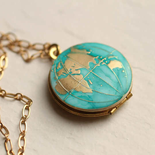 Necklace with world globe discount